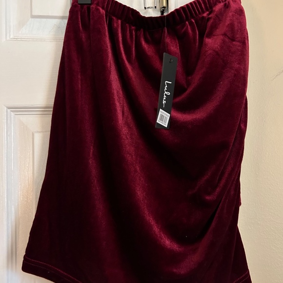 Lulus Red Velvet Skirt - Picture 5 of 5